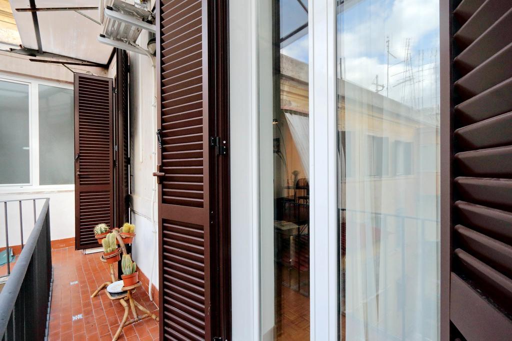 Penitenza Apartment Рим Екстериор снимка