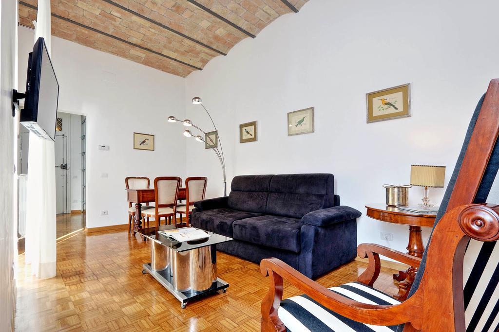 Penitenza Apartment Рим Екстериор снимка