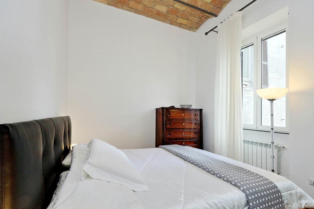 Penitenza Apartment Рим Екстериор снимка